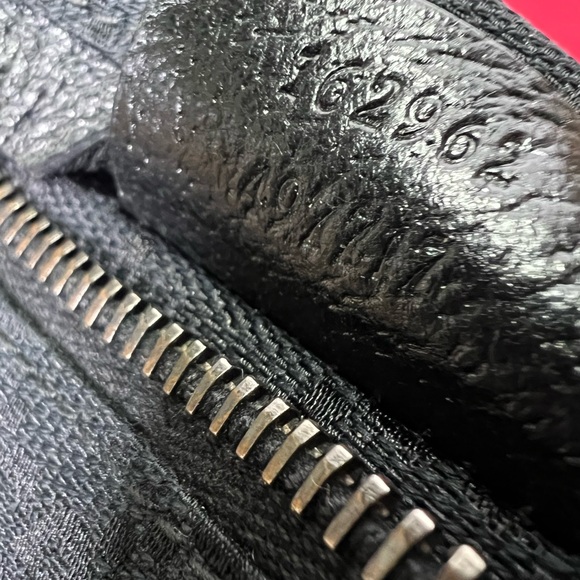 Gucci Black Belt Bag GG Fabric Leather Vintage Fanny Pack Pouch - Picture 9 of 12